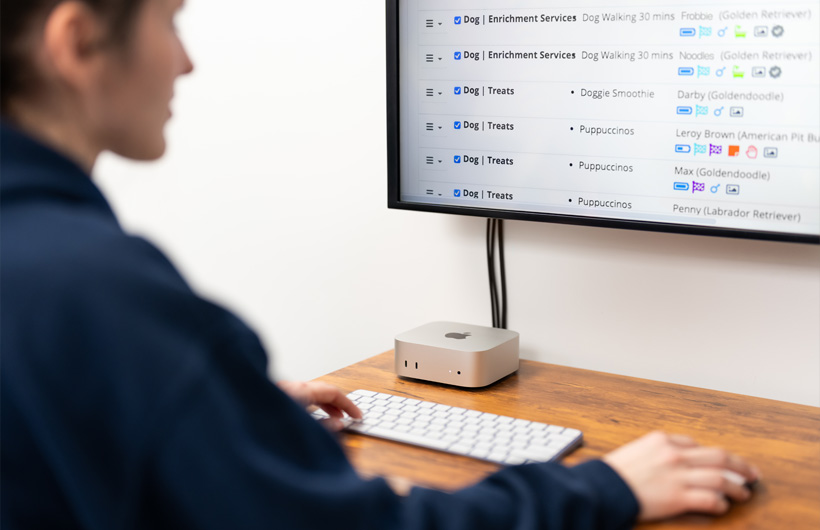 O Mac mini facilita o login e a visualização das próximas tarefas.