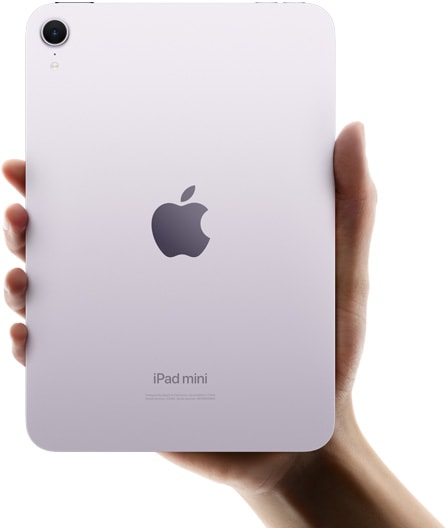 En bruger, der holder iPad mini med bagsiden udad i én hånd for at vise, hvor lille og bærbar den er.