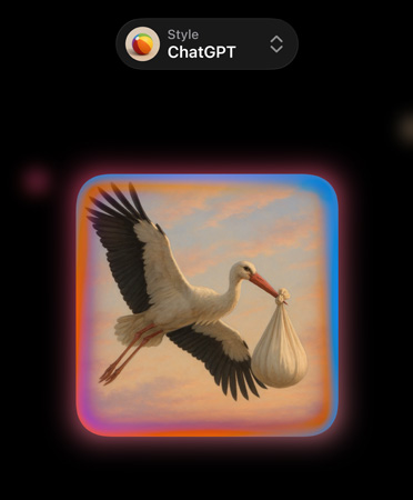 Image Playground med en rullemenu øverst, hvor der står Style: ChatGPT, billede af en flyvende stork, der bærer en baby i et svøb